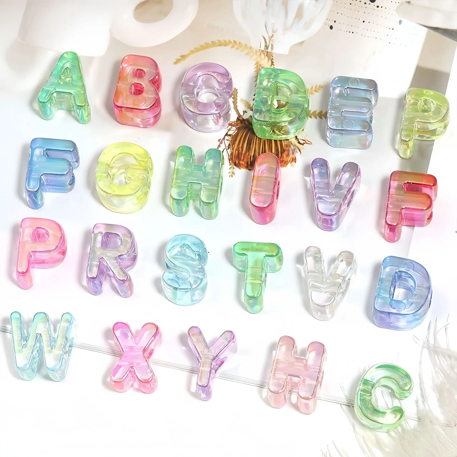 5pcs Iridescent Transparent Acrylic Letter Random Color A-Z Alphabet Beads for DIY Bracelet Keychain Jewelry Making Accessories
