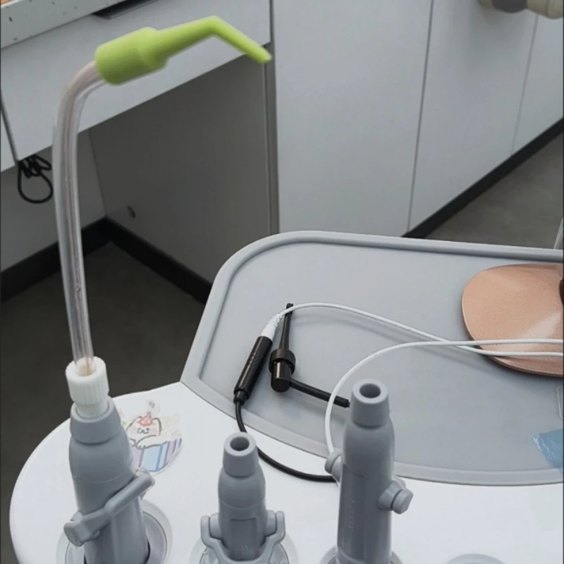 

Disposable Dental Suction Tip Conversion Head Bend Pipe Autoclavable Saliva Ejector Adapter Oral Cavity Surgery Straw Tools