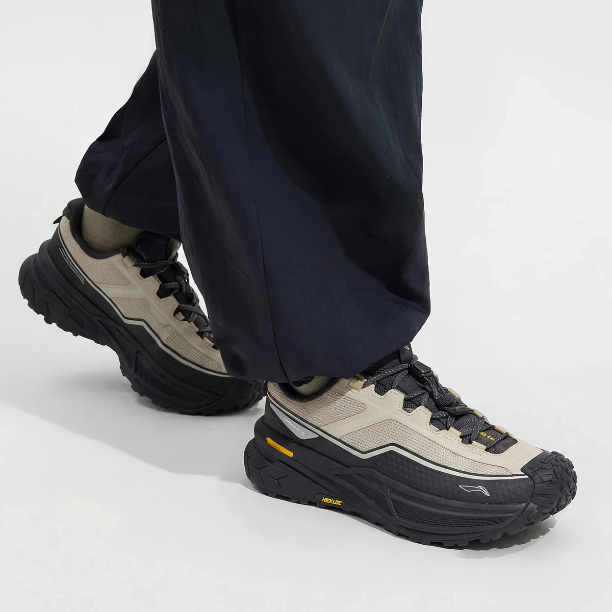 Li-Ning Unisex AXC RUSH 2 Outdoor Hiking Shoes BOOM Cushion Lightweight Springy Stable LiNing Anti-slip Sneakers AHTW003 image 5