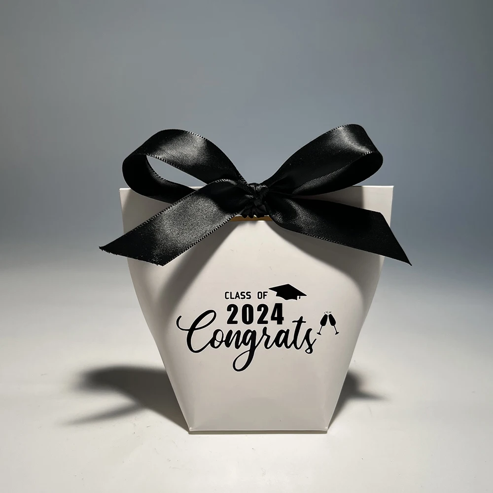 Graduation Candy Boxes 2024 Graduation Gift Box Graduation Celebration Chocolate Box for Gifts Grad Ceremony Party Favors