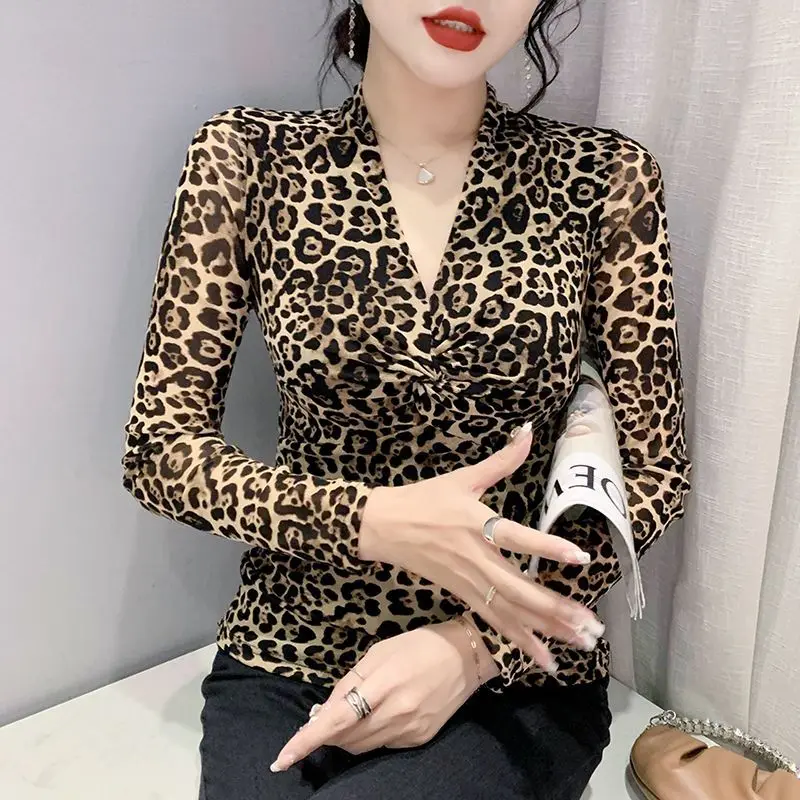 Spring Autumn New Top Tee Net Yarn Bottoming Shirt Female Slim Interior Lapping Interior Lapping T-Shirts Polka Dot Fashion Tops