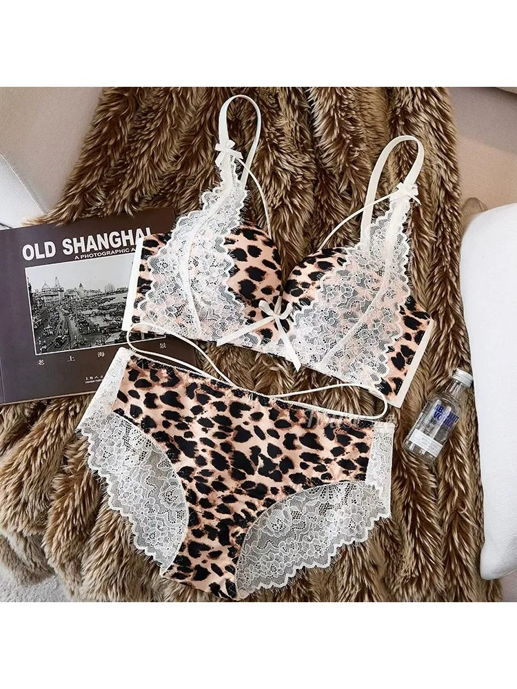 BANERDANNI Ladies Sexy Leopard Print Lace Lingerie Set 32‑38AB Wireless Push‑Up Side Support Anti‑Sag Pure Desire Underwear HOT