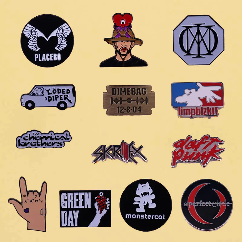 Punk Rock Music spilla in metallo Rap Singer Fashion Jewelry Pin zaino borsa per cappelli decorare distintivi accessori per risvolto collezione