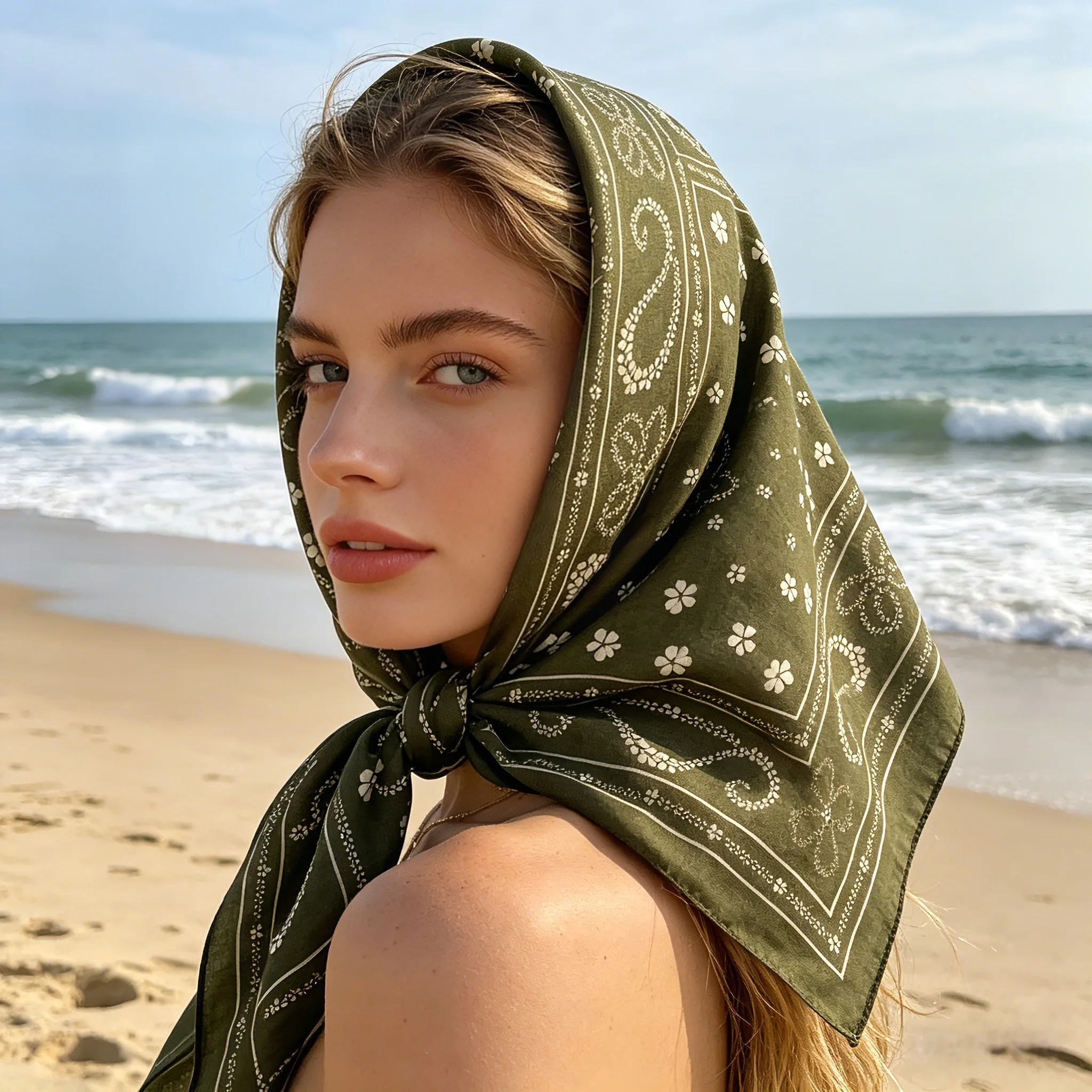 

Fashion Bandana Neck Scarfs For Women Paisley Print Handkerchief Hijab Scarf Female Luxury Headband Soft Neck Scarves 68cm
