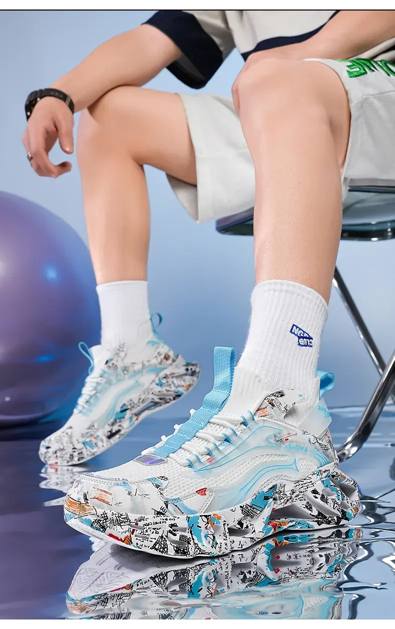 Men's shoes, summer breathable new oversize men's shock-absorbing casual running mesh sports shoes, blade running shoes 36-46