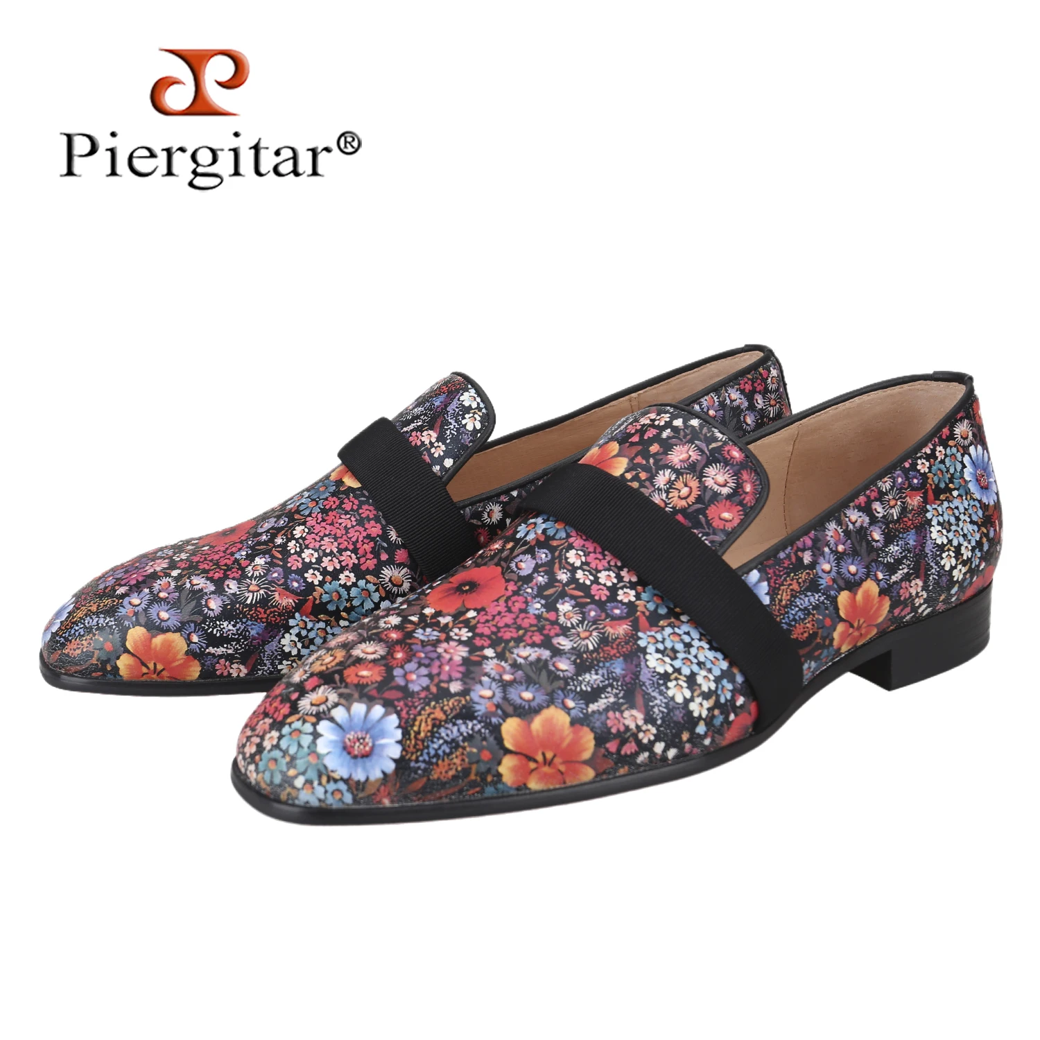 Piergitar Italian Retro Style Floral Pattern Leather Men Loafers Fashion Red Sole Smoking Shoes For Men's Personalized Wear