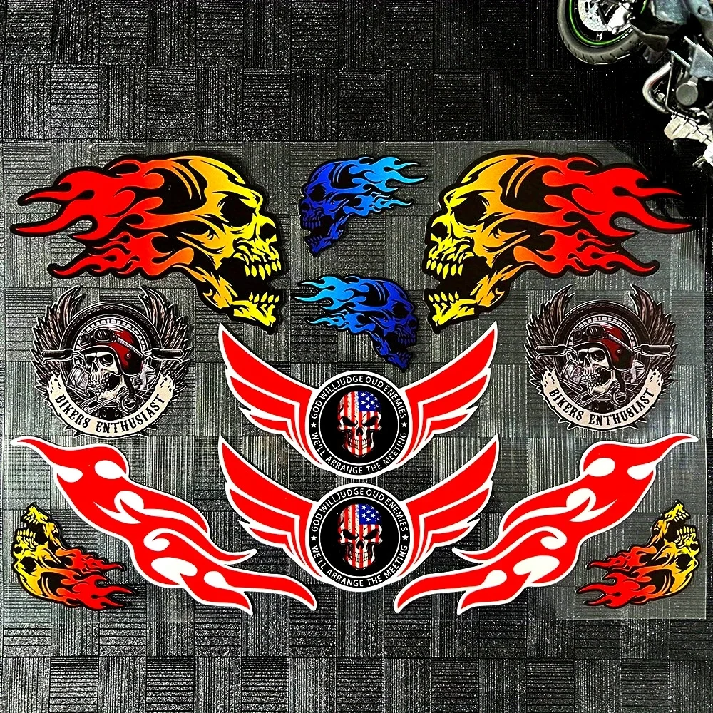 

Наклейки для мотоциклетных шлемов и кузова, узоры в виде черепов и пламени с американским патриотическим дизайном крыльев, яркий графический принт высокого качества.