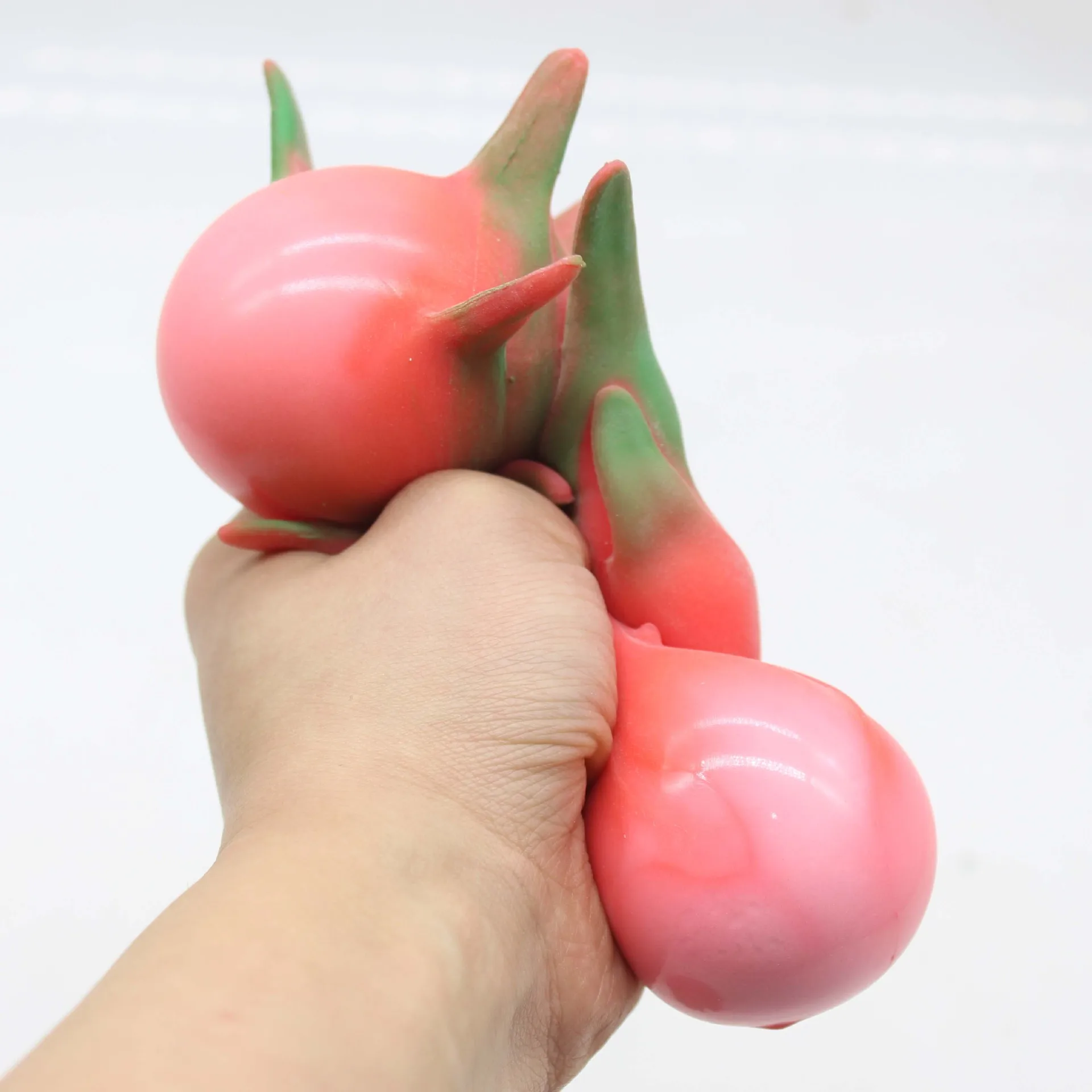1 stks Anti-Stress Speelgoed Creatieve Draak Fruit Squeeze Fidget Speelgoed Tpr Squishy Grappige Stress Voor Kinderen Volwassenen Gift Prop J165