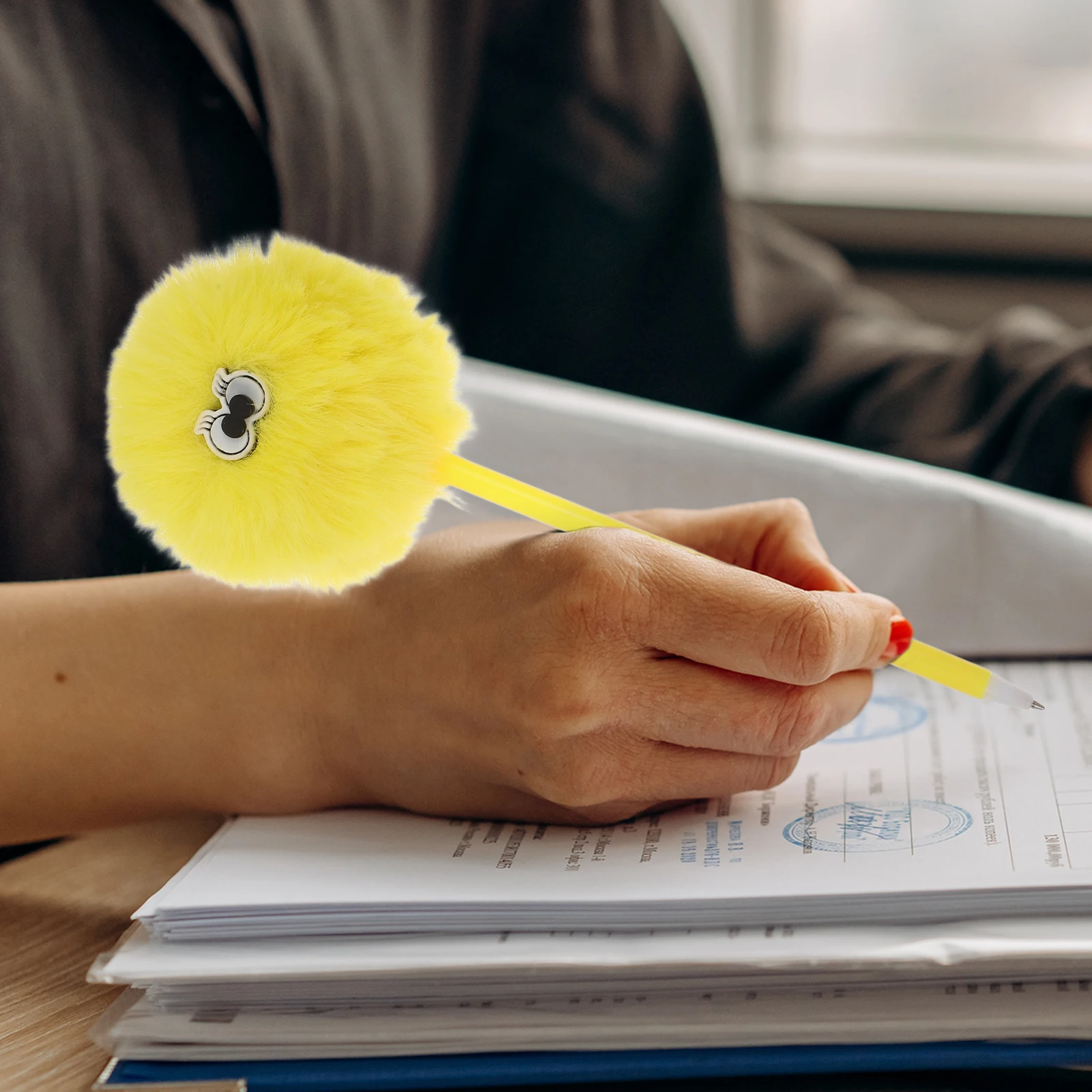 

6Pcs Black Ballpoint Pen with Cute Pom Pom Topper Ideal for Note Taking Drawing Student Signature Novelty Writing Tools