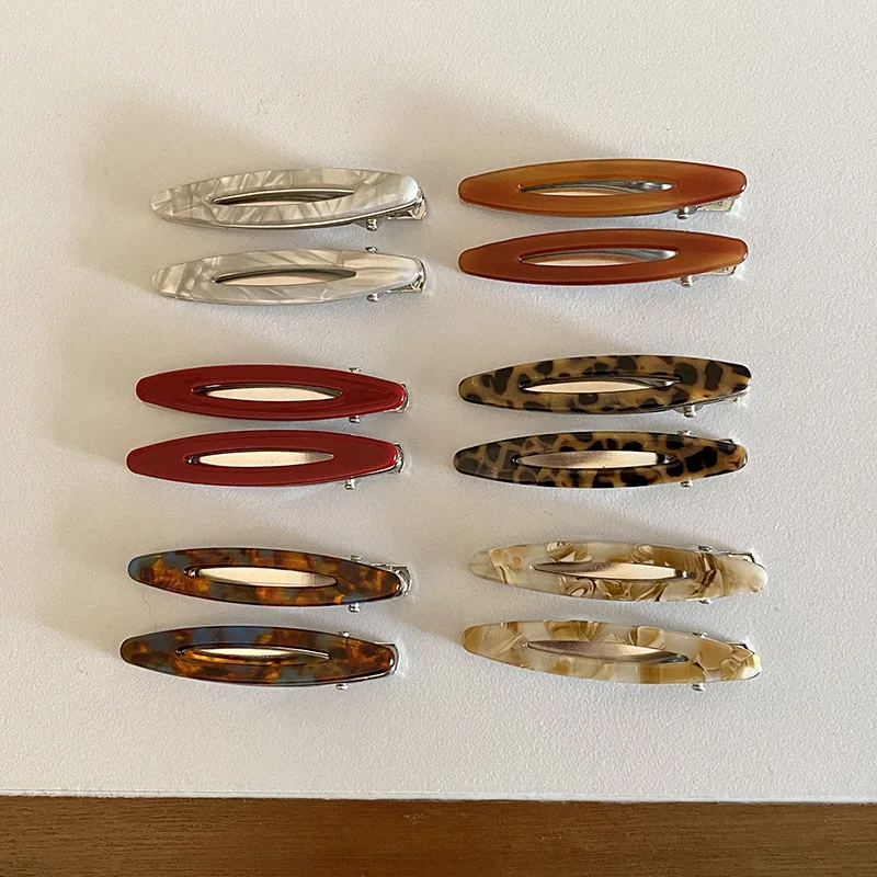 

2pcs/Set Hollowed Oval Geometric Acetate Hair Clips Women's Side Hairpins Barrettes Hair Accessories