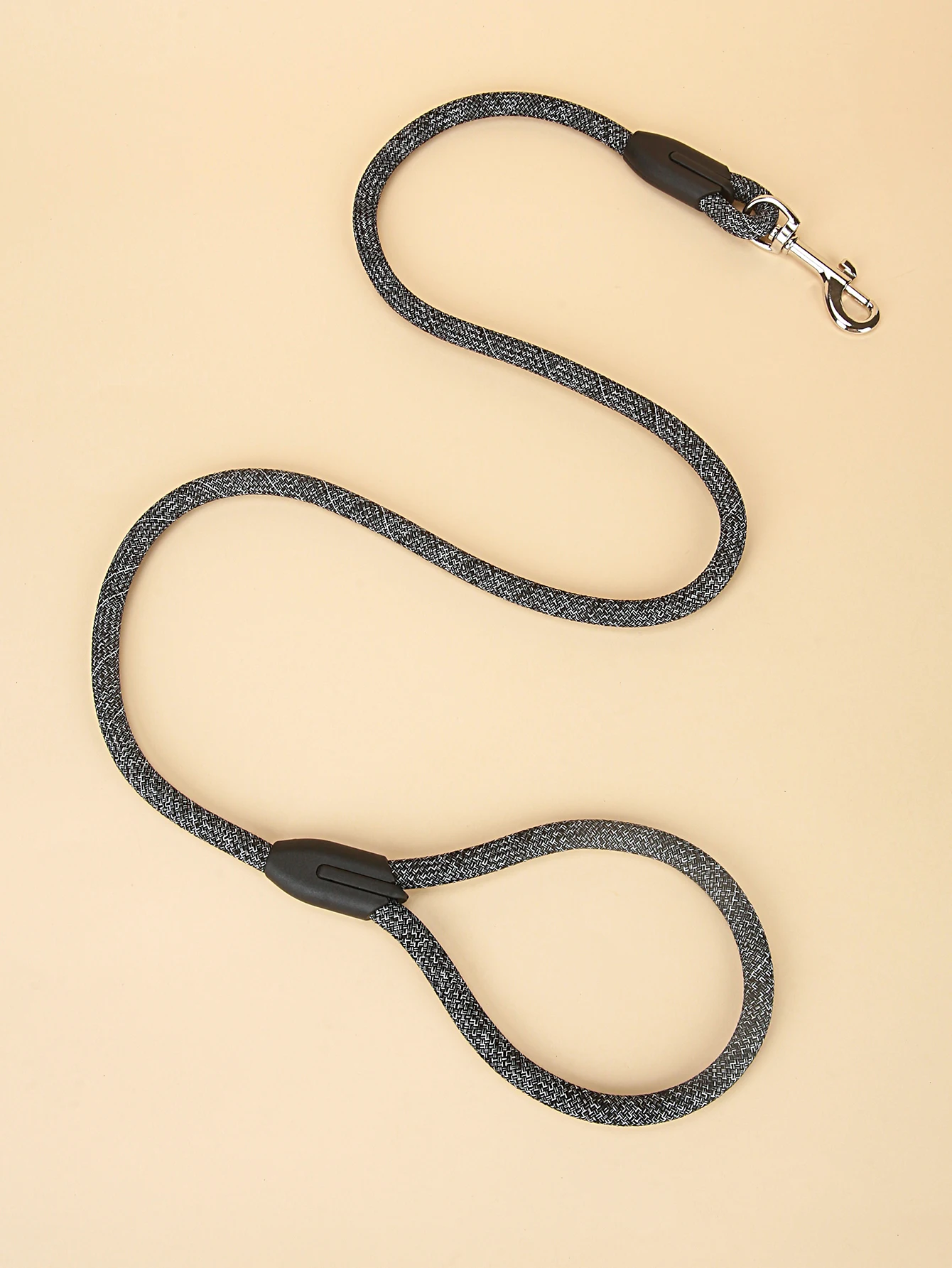 1PC Pet Fine Grain Round Rope Black Leash Medium And Large Dog Leash