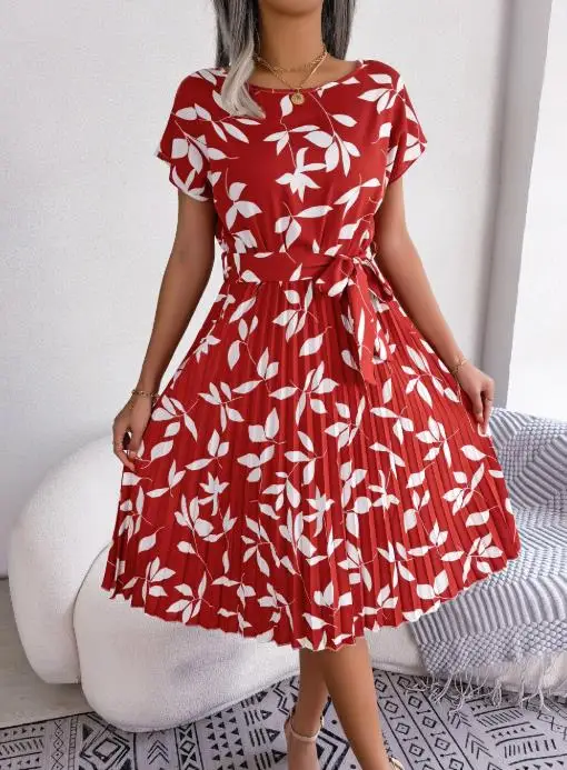 

2025 Spring/Summer New Fashionable Casual Leaf Short Sleeve Women's Folded Dress