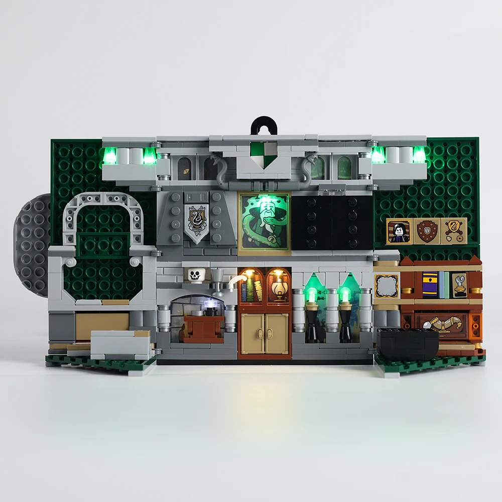 EASYLITE LED Light Kit For 76410 Slytherin House Banner Book Building Blocks DIY Gift Toys Set (Not Included Blocks)