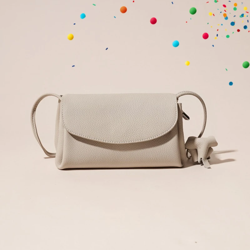 

Новая модная женская сумка-кроссбоди из натуральной кожи 2026 года, миниатюрная, изысканная, персонализированная, трендовая