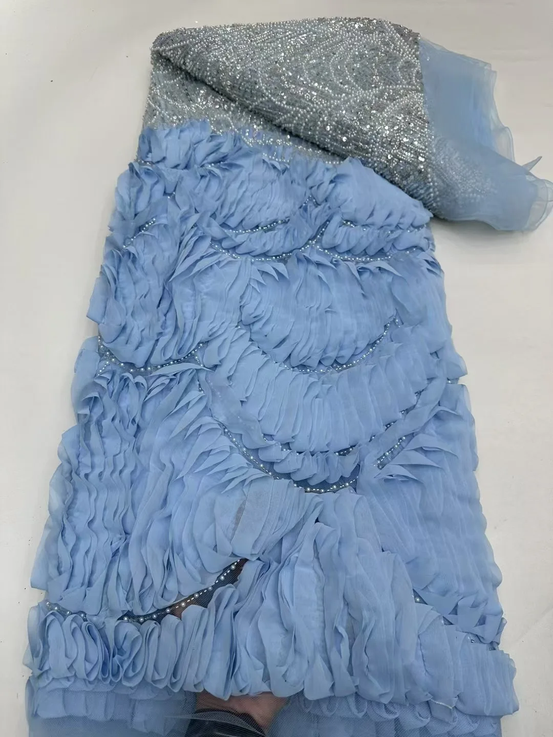 Luxury African Sequins Beaded Lace Fabric 2025 High Quality Lace 5 Yards Gold French Lace Fabric Nigerian Net Lace Fabrics Party