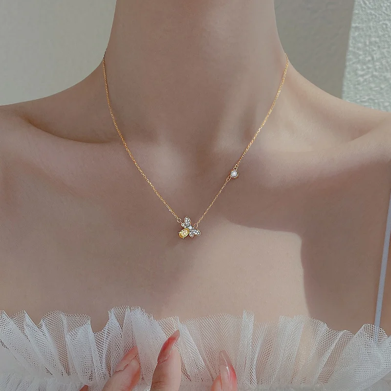 Fashion 925 Sterling Silver Small Bee Zircon Necklace Charm Animal Pendant Cute Clavicle Chains Fine Jewelry for Women - Image 4