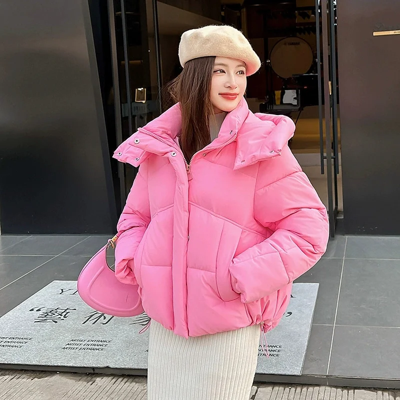 เกาหลีลงเสื้อแจ็คเก็ตผ้าฝ้ายผู้หญิงHooded Parkasฤดูหนาวเสื้อหนาหลวมปักเป้าหญิงสวมOutweaเสื้อแจ็คเก็ตสั้น