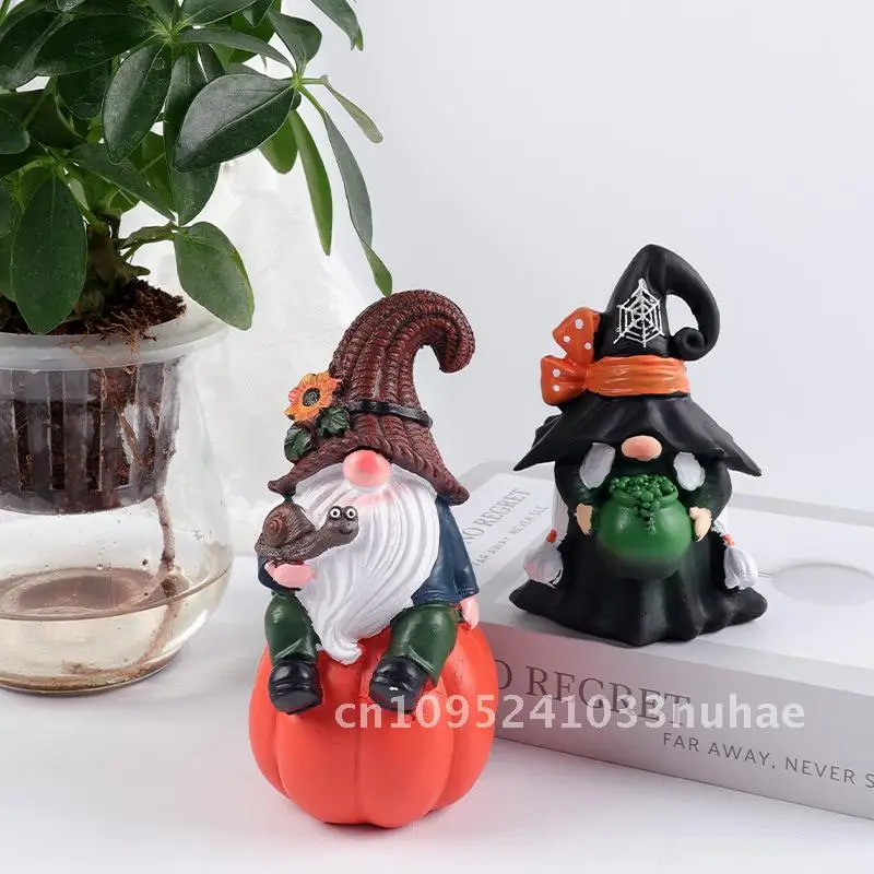 

New Halloween Harvest Festival Handmade Resin Crafts Pumpkin Couple Statue Home Decorations