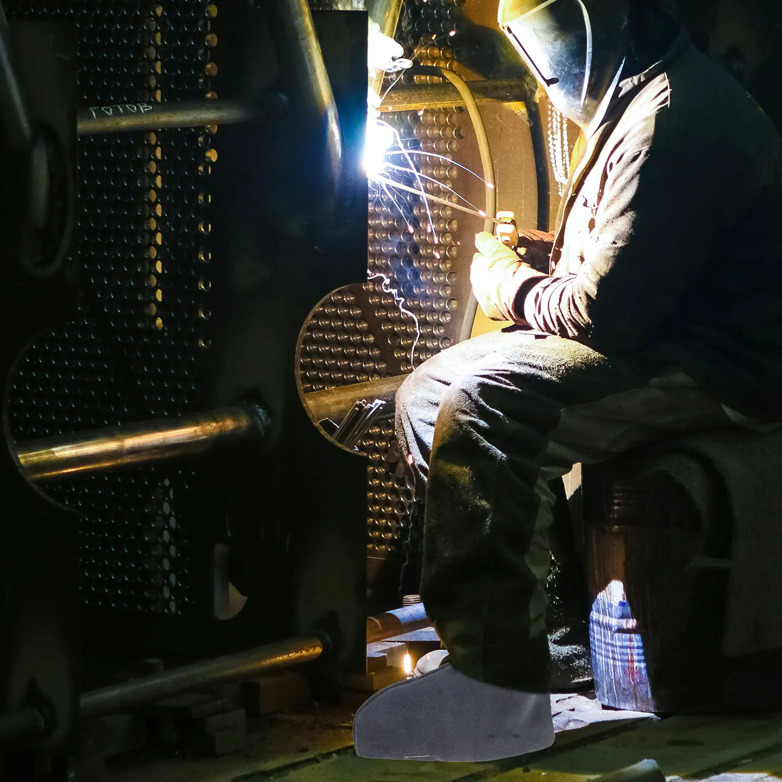 

1Pair Welder Shoe Protectors Heat Insulating Non Slip Easy Wear Durable Welding Boot Cover Men Protective Welder Shoe Cover