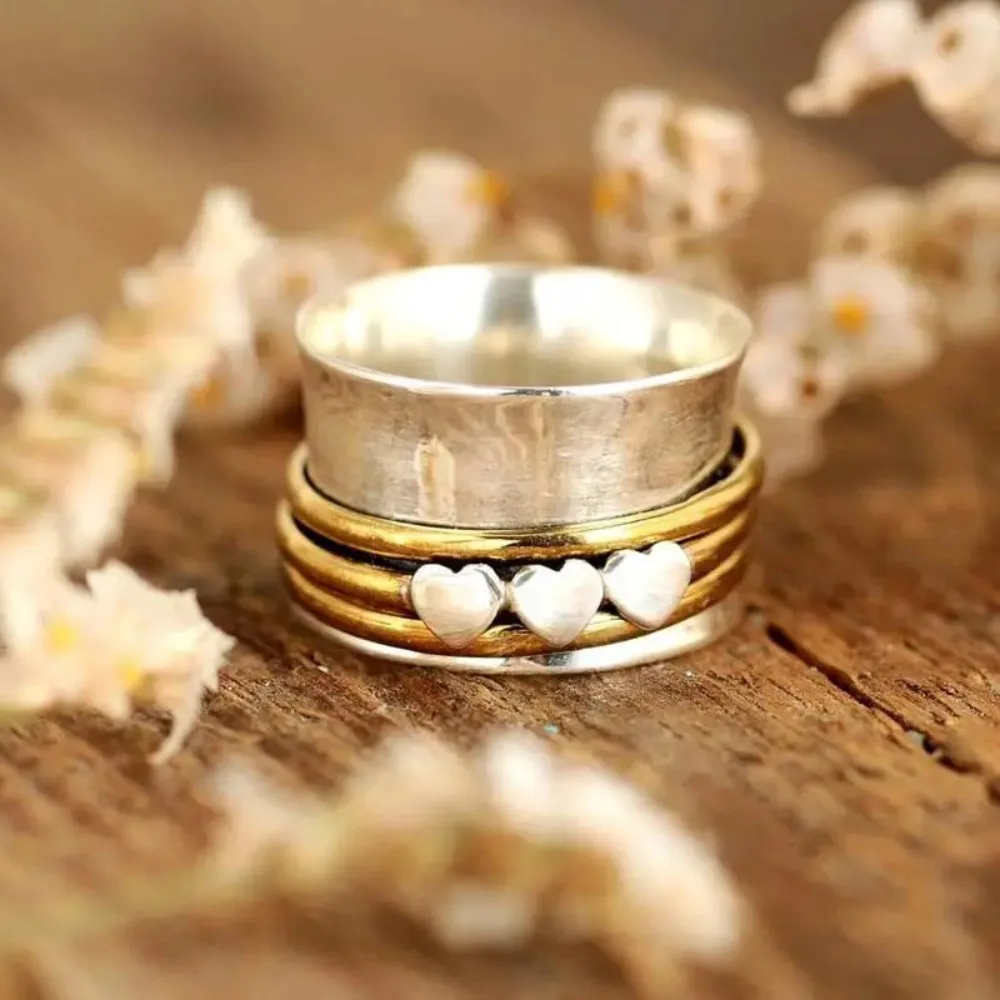 New Retro Punk Two Tone Spinner Heart Rings Three Solid Heart Charm Wide Band for Women Bohemian Meditation Finger Jewelry Gift