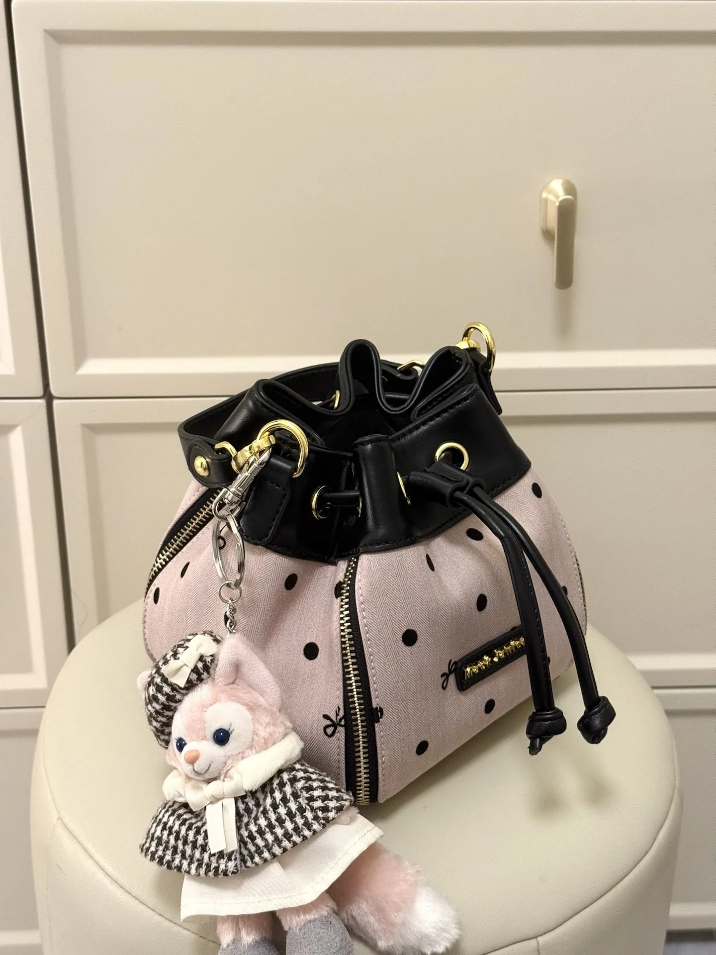 ciyah-women's-bucket-bag-fashionable-cute-handbag-versatile-crossbody-bag-2026-new-style-high-end-sensation-handbag