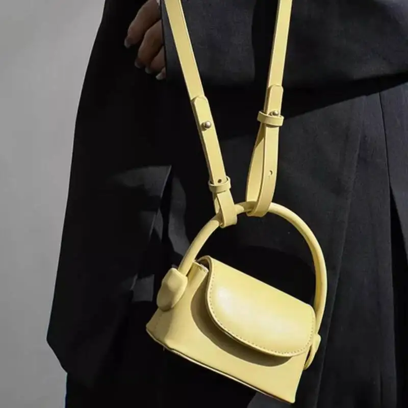 حقائب يد نسائية كورية أنيقة تناسب الجميع حقائب كتف صغيرة كلاسيكية غير رسمية Y2k حقائب كروس عصرية جمالية