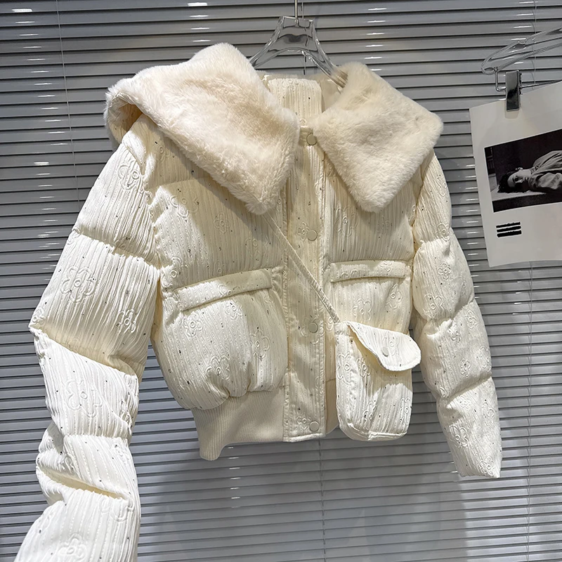 مزاجه الحلو أفخم التلبيب طوق تنقش حجر الراين حقيبة كروسبودي سترة قطن المرأة 2025 شتاء جديد سترة قطن #5