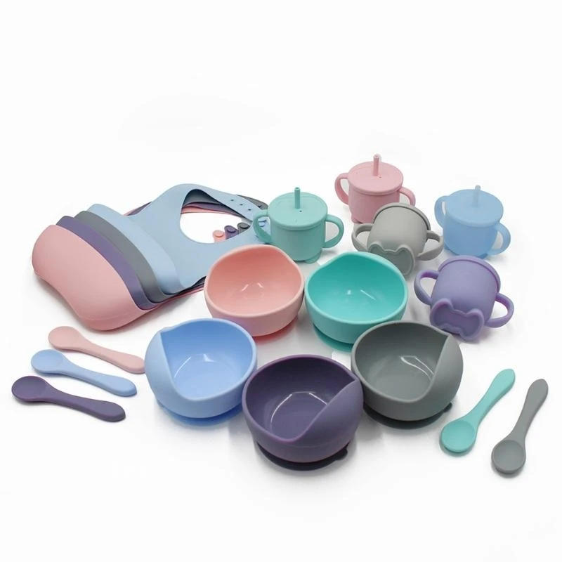 J15U 4 قطعة الطفل سيليكون المرايل مصاصة السلطانية ملعقة كوب بقشة مجموعة التدريب تغذية أواني الطعام أطباق مجموعة أدوات المائدة #4