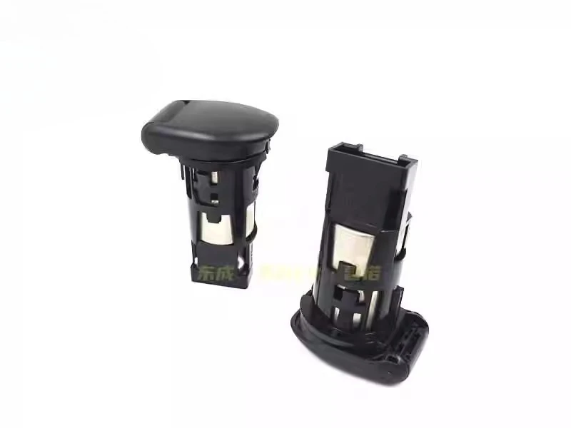 

1pc for Dongfeng Renault KOLEOS Kadjar external power supply USB charger cigarette lighter holder