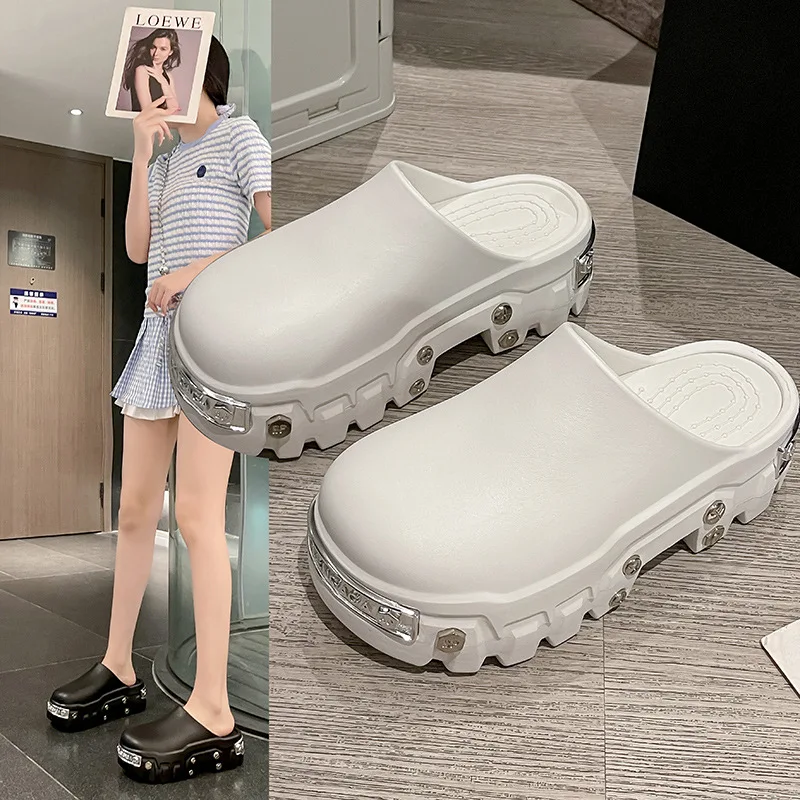 

New Ladies Rivet Platform Hole Shoes 2026 High-quality Ladies Punk Style Increased Baotou Slippers Men's Shoes