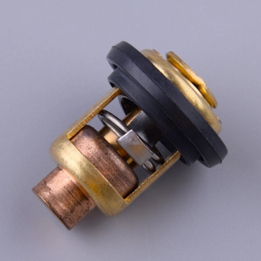 

6E5-12411-20-00 6E5-12411-10-00 Boat Marine Outboard Thermostat 6E5-12411-30-00 Fit for Yamaha 2-Stroke 61A-12414-A0-00