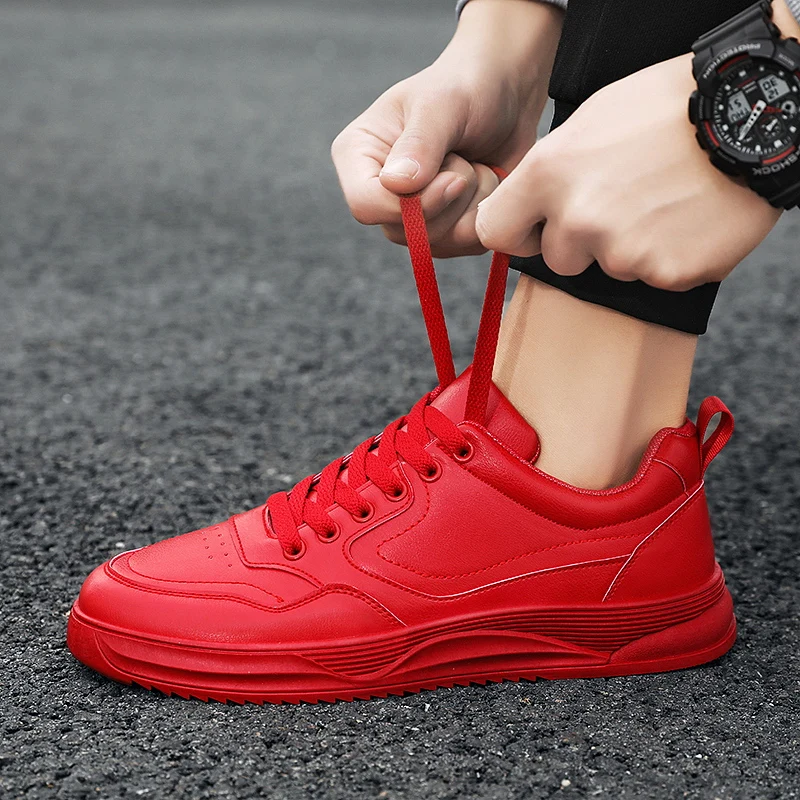 Designer Spring Leather Men Low-top Shoes Breathable Flat Teenager Sneakers Casual High Quality Red Non-slip Zapatillas Hombre