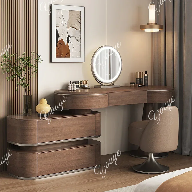 C63 Modern Comforta…