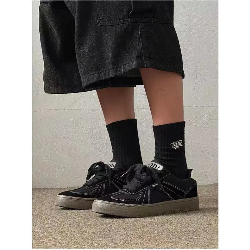 Men Unique Design Retro Trainer Shoes New Thick Sole Casual Sneakers Trendy All Match Black Daily Sport Footwear