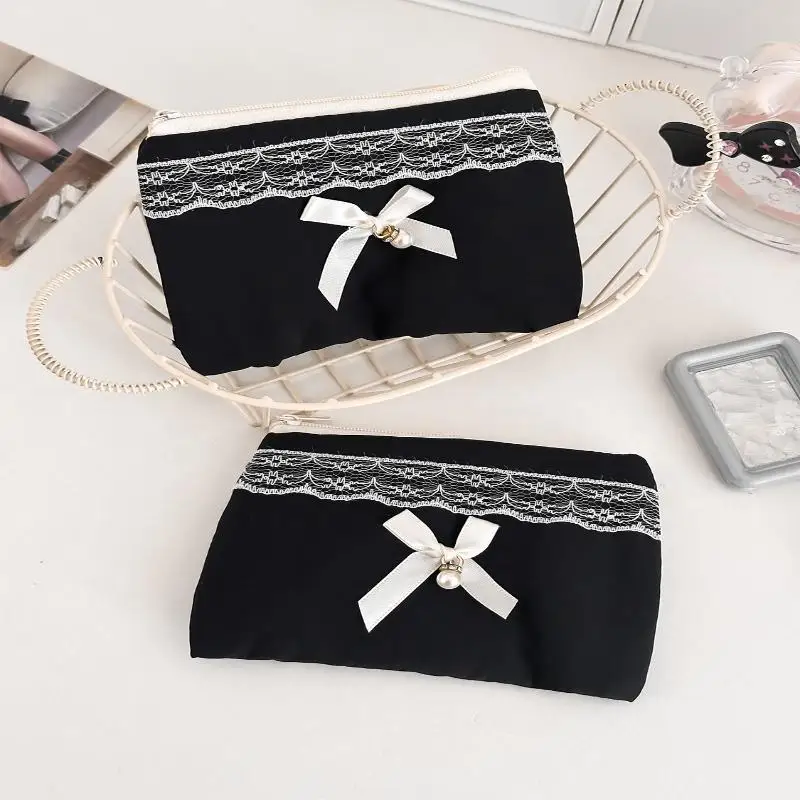 Schwarze Spitzen-Schleifen-Kosmetiktasche mit großer Kapazität, Reise-Kosmetik-Organizer, niedliche koreanische tragbare Tasche für Frauen – Detail 5