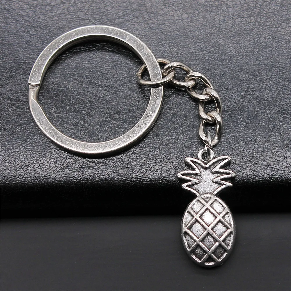 New Fashion Men Keychain Dropshipping Vintage Antique Silver Color 24x12mm Pineapple Pendant Gift