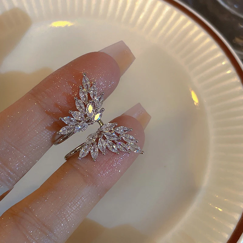 Cold Zircon Butterfly Light Luxury Gentleunique Temperament Trendy Versatile Ear Bone Clip Niche Creativity Gift Accessory Woman
