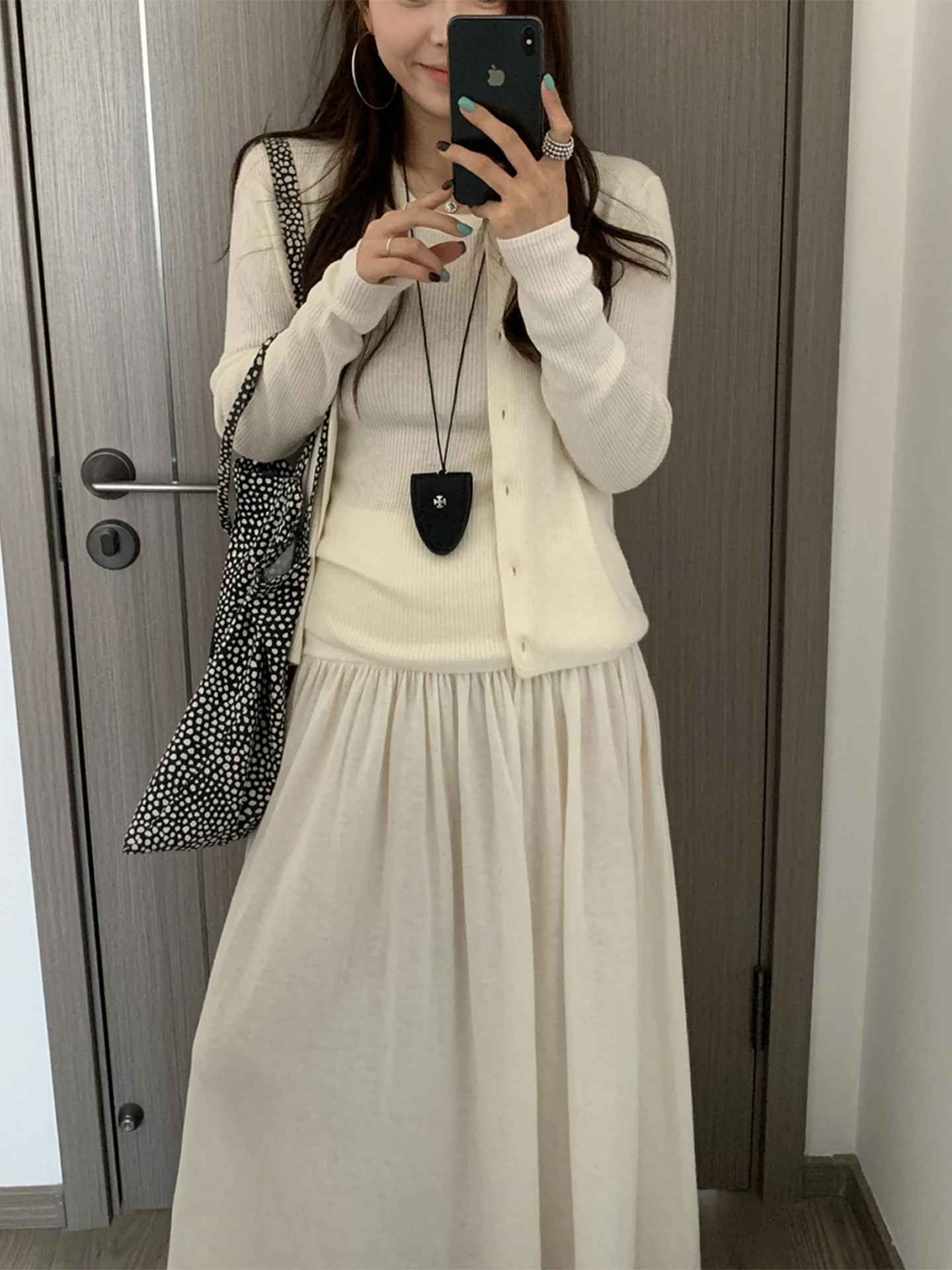 

Korean Sle Sweet Early Autumn Outfit Set Women's New 2026 Gentle Open Cardigan Vest Dr Soft Viscose Fiber Long Sve Dr