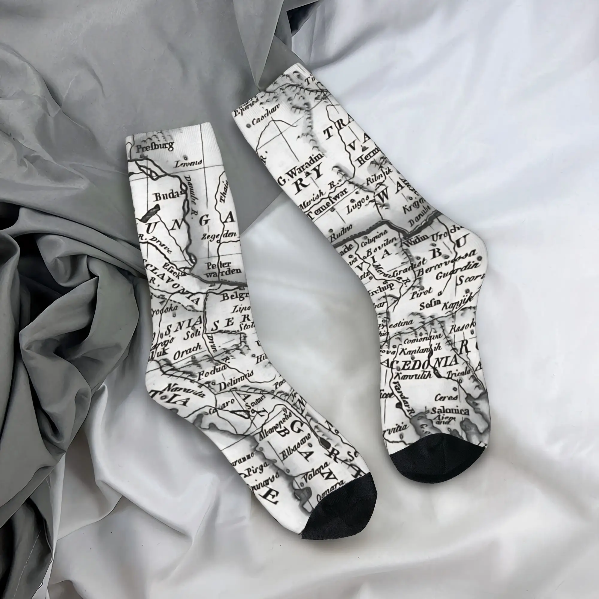

Vintage World Map Stockings Modern Socks Unisex Men High Quality Socks Spring Skateboard Graphic Anti Slip Socks Gift