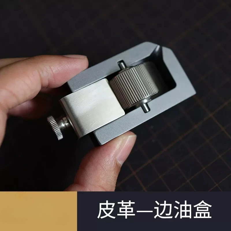 Leather Edge Dye Oil Box Handmade Leather Craft Tool 10ML Oil Storage with Recycle Groove Gear Type Roller Adjustable Thickness