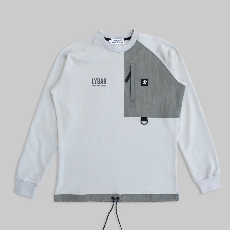 

A pcs adjustable long sleeved shirt Reflective logo prints and oversized nylon pocket patchwork Tee Y2K unisex round neck shirts