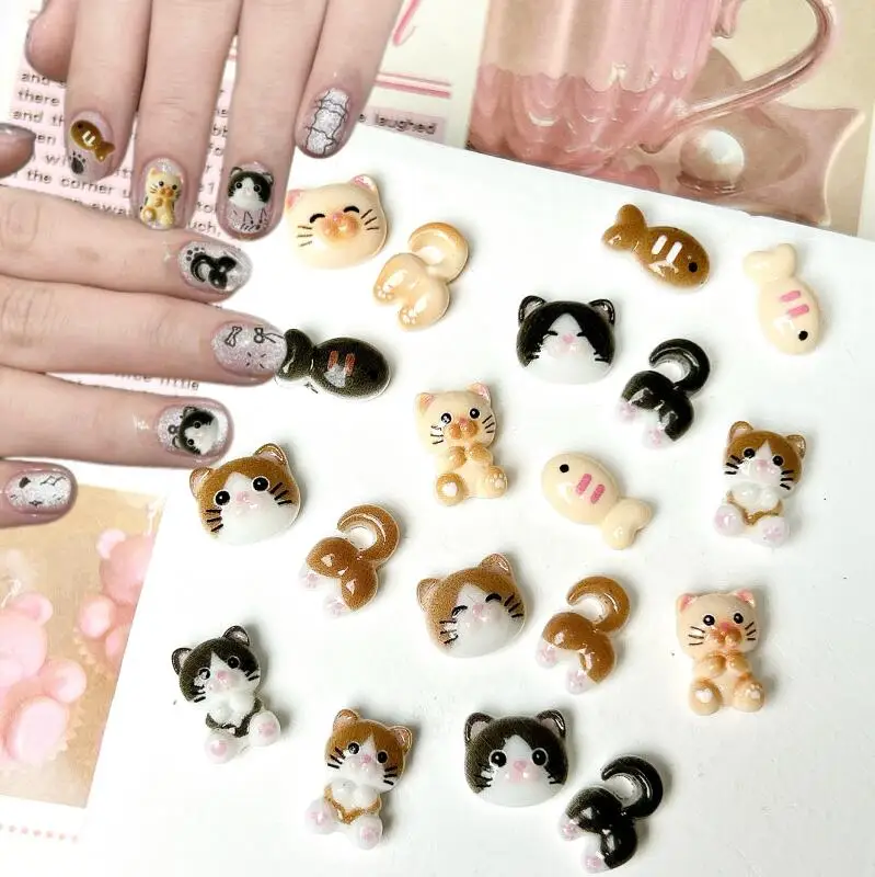 30 pz luminoso kawaii gatto resina pendenti per unghie cartone animato paffuto tre colori piccolo pesce gatto misto decorazioni per unghie manicure fai da te