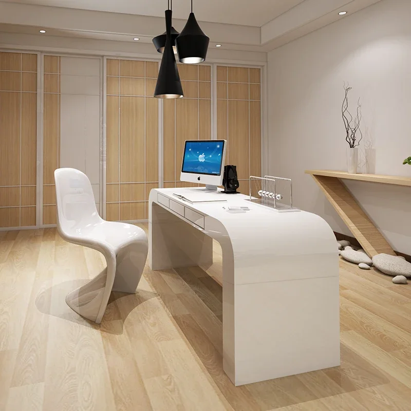 البساطة الحديثة الإبداعية، والأزياء، وطاولة الطعام المكتبية، وطلاء شخصية الشمال