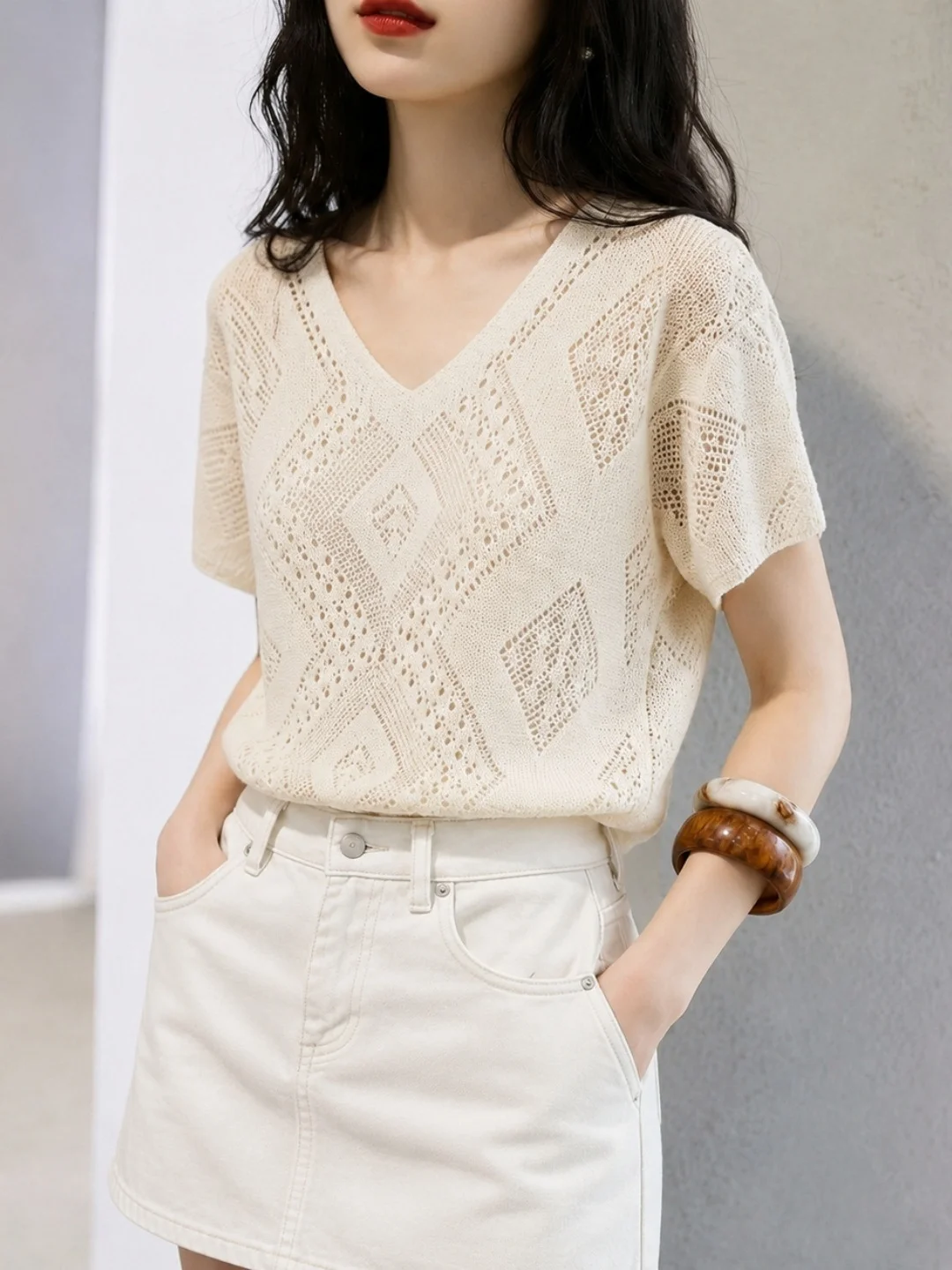 

Summer Ice Silk Knitted Top V-Neck Short Sleeve Loose Hollow out Design Versatile Comfortable Korean Style Straight Cut Silk ...