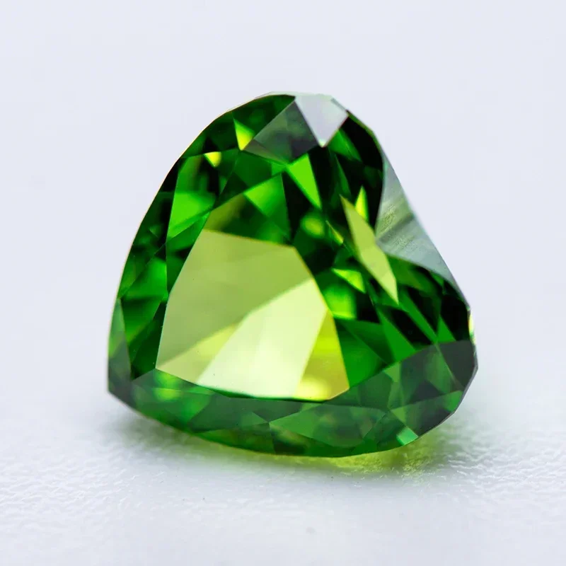 

Hot Sell Cubic Zirconia Crushed Ice Cut No Certificate Heart Shape Fancy Green Color Charms Beads Diy Jewelry Making Rings Mate