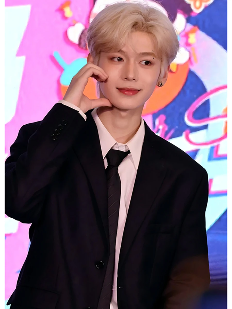 

Bla Suit Jaet for Men Casual Briti Sle Pad oulder Youthful Vitali Spring Autumn Wear Children's Pure Color Long S...