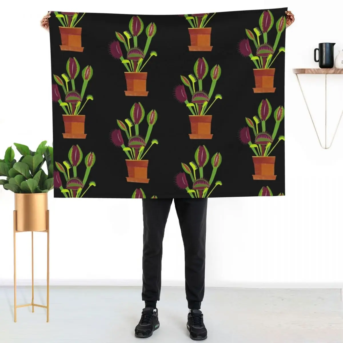 

Venus Flytrap Throw Blanket Color Fast Cozy Throw Blanket