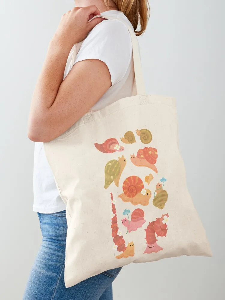

Snail and small flowers Tote Bag Women's bags bags luxury women shopping cart bags Women's bag
