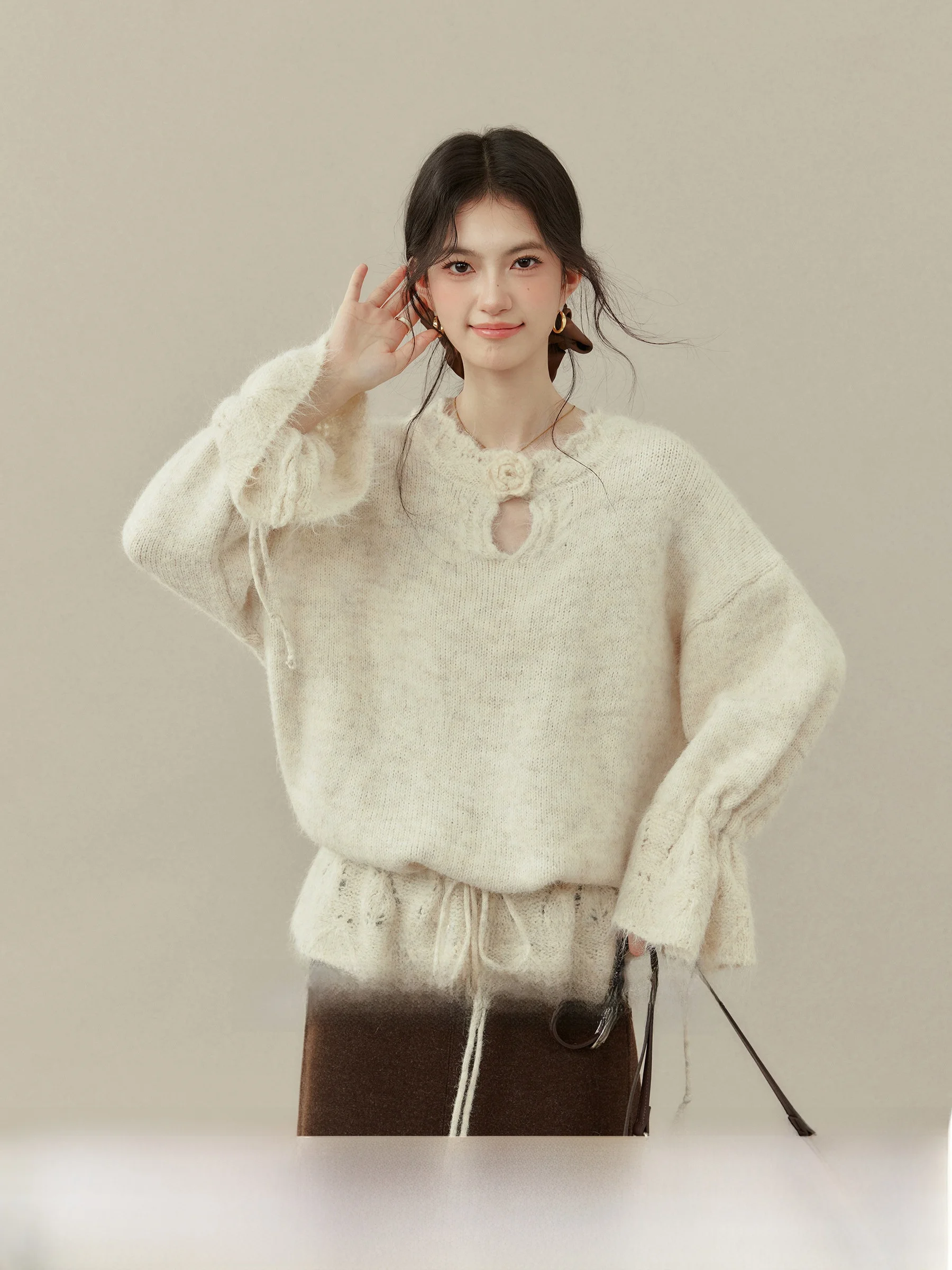 

Уникальный красивый вязаный свитер с поясом для полных женщин, повседневная модная одежда из серии Jasmime Twin Sister, с длинными рукавами, зимняя коллекция