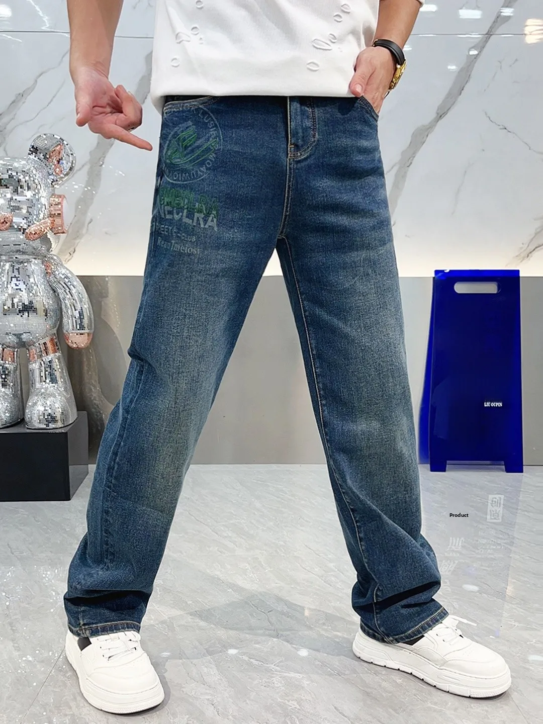 

Мужские джинсы Simple Sli прямого кроя с принтом и вышивкой, удобные, универсальные, осенняя новинка, повседневные джинсы прямого кроя